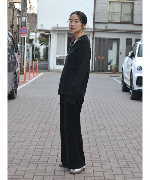 Ungrid(アングリッド)の「ハーフジップルーズニット(ニット/セーター・レディース・ブラック/ヘザーグレー/オフホワイト・FREE)」の5枚目の写真