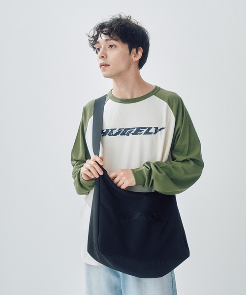 オリジナルロゴ刺繍ショルダーバッグ（ショルダーバッグ）｜HUGELY