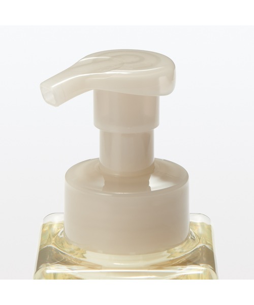 無印良品（ムジルシリョウヒン）の「敏感肌用うるおいボディソープ　泡タイプ　４００ｍＬ（石鹸/ボディソープ・メンズ・その他・FREE）」の2枚目の写真