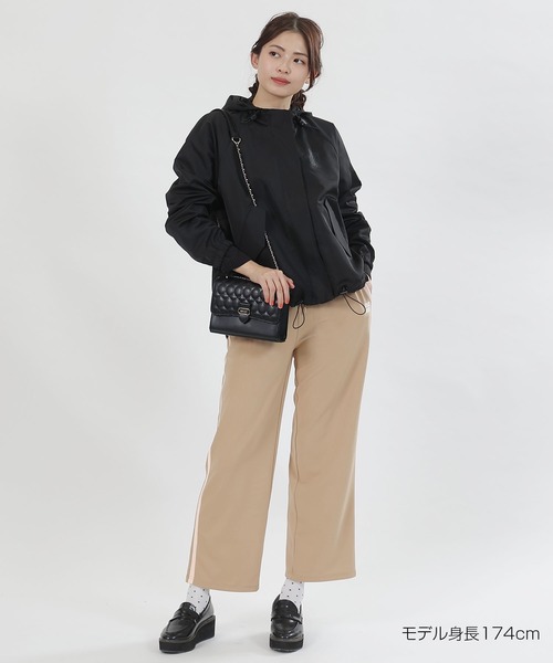 マリークワント バイカラーデザイントラック上下 MARY QUANT（マリークワント）の「バイカラーデザイントラック