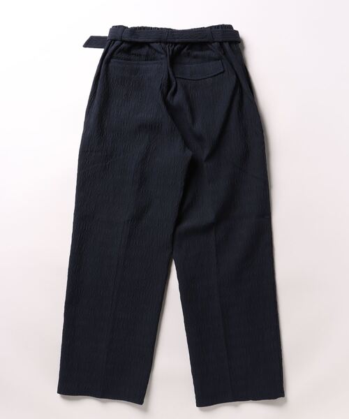 Arnold Palmer（アーノルドパーマー）の「ベルト付き ふくれジャガード セミワイドパンツ（その他パンツ・レディース・ネイビー/ブラック・S/M/L）」の17枚目の写真