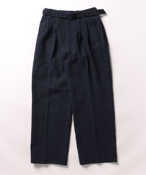 Arnold Palmer（アーノルドパーマー）の「ベルト付き ふくれジャガード セミワイドパンツ（その他パンツ・レディース・ネイビー/ブラック・S/M/L）」の16枚目の写真