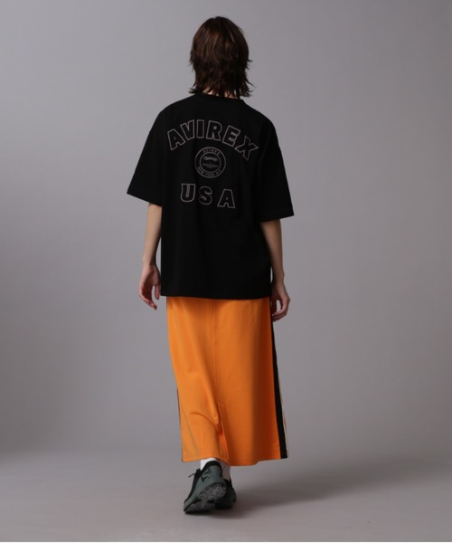 AVIREX(アヴィレックス)の「VARSITY LOGO T-SHIRT/バーシティーロゴティーシャツ(Tシャツ/カットソー・レディース・ネイビー/オフホワイト/ブラック/サックスブルー/ピンク・FREE/F)」の8枚目の写真