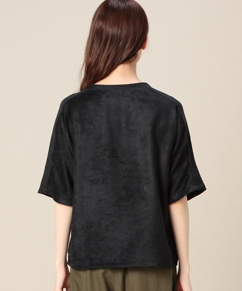 BEAUTY&YOUTH UNITED ARROWS(ビューティーアンドユースユナイテッドアローズ)の「BY スウェードタッチポケットTシャツ ◆(Tシャツ/カットソー・レディース・ナチュラル/ベージュ/ネイビー・フリー)」の5枚目の写真