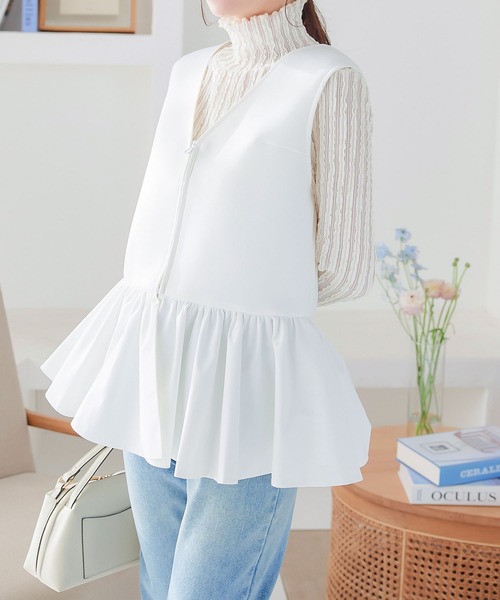 KOBE LETTUCE（コウベレタス）の「ダンボールペプラムVネックベスト