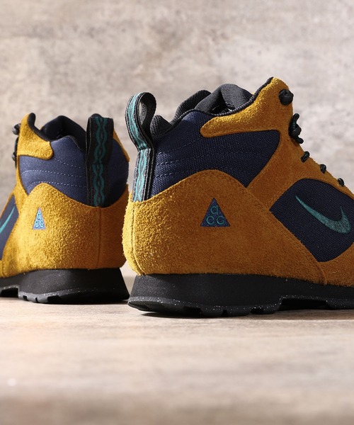 NIKE（ナイキ）の「NIKE ACG TORRE MID WP FD0212-800