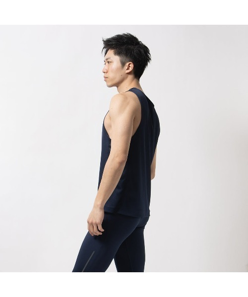 Reebok（リーボック）の「クラシック バスケットボール メッシュ タンクトップ / BASKETBALL MESH TANK（タンクトップ・メンズ・ブラック/ネイビー/レッド・LARGE/MEDIUM/SMALL/XX-LARGE/X-LARGE）」の7枚目の写真