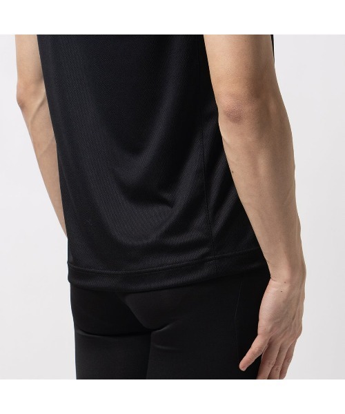 Reebok（リーボック）の「クラシック バスケットボール メッシュ タンクトップ / BASKETBALL MESH TANK（タンクトップ・メンズ・ブラック/ネイビー/レッド・LARGE/MEDIUM/SMALL/XX-LARGE/X-LARGE）」の4枚目の写真