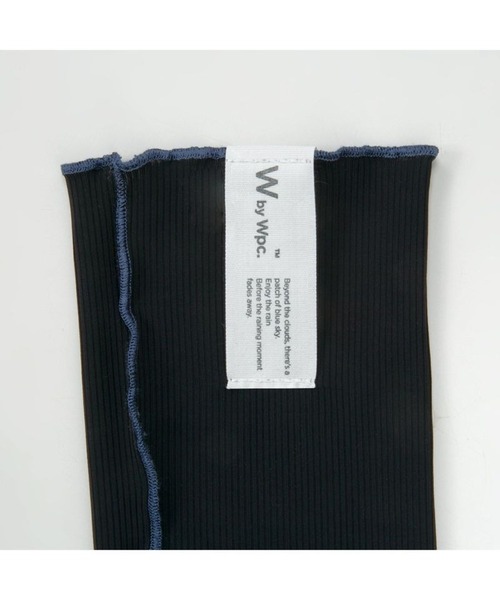 Wpc.（ダブリュピーシー）の「【Wpc.】接触冷感UVカットアームカバー W216-001-103（アームカバー・レディース・ブラウン/グレー/ブラック/オフホワイト/ブルー・FREE）」の6枚目の写真