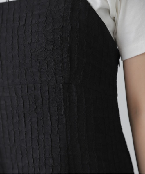 FREE'S MART（フリーズマート）の「【3サイズ展開XS-M】ぽこぽこチェックマーメイドキャミワンピース【低身長サイズ有】（ワンピース・レディース・ブラック/ブラック系その他/グリーン系その他/ホワイト・X-SMALL/SMALL/MEDIUM）」の5枚目の写真