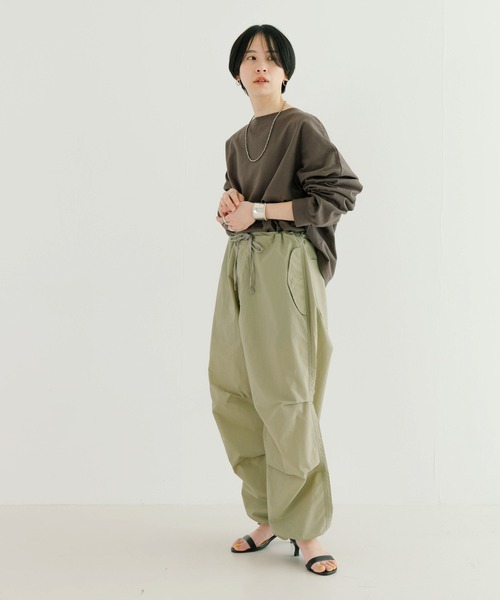 URBAN RESEARCH - アーバンリサーチ　ロングTシャツ　薄手　ベージュ URBAN RESEARCH（アーバンリサーチ）の「ロゴロングスリーブT