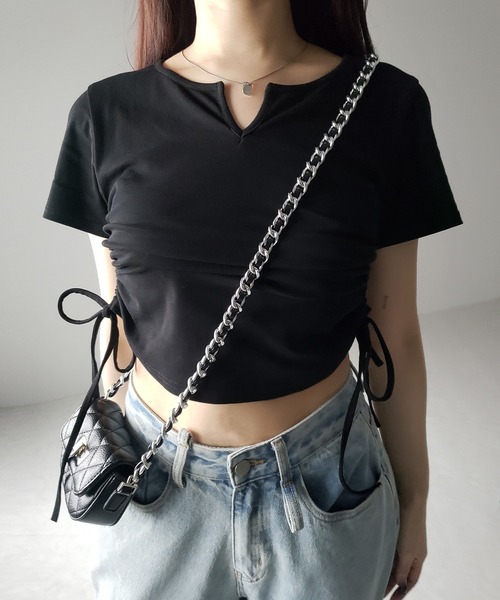 me+em select(ミームセレクト)の「【 2color 】サイドシャーリングリボン半袖ショートTシャツ / side shirring ribbon short Tee(Tシャツ/カットソー・レディース・ブラック/ホワイト・FREE)」の3枚目の写真