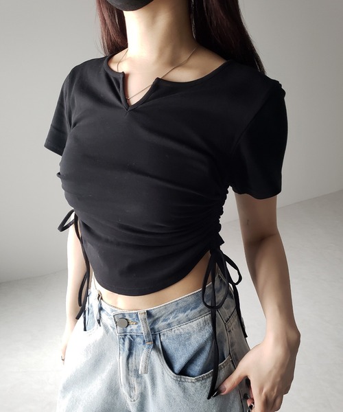 me+em select(ミームセレクト)の「【 2color 】サイドシャーリングリボン半袖ショートTシャツ / side shirring ribbon short Tee(Tシャツ/カットソー・レディース・ブラック/ホワイト・FREE)」の6枚目の写真