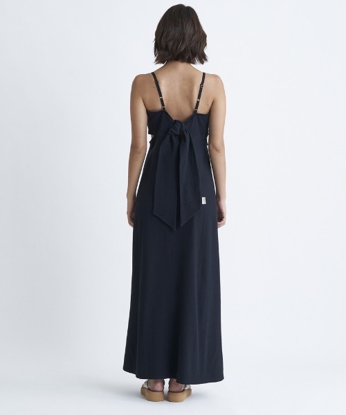 ROXY(ロキシー)の「OCEANO DRESS/ロキシーワンピース(ワンピース・レディース・マルチ/ブラック/ホワイト・SMALL/MEDIUM/LARGE)」の9枚目の写真