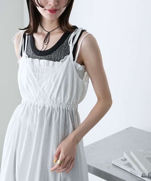 forksy.（フォルクシー）の「【forksy.】レース切り替えリボンキャミワンピース（ワンピース・レディース・オフホワイト/ブラック・FREE）」の22枚目の写真