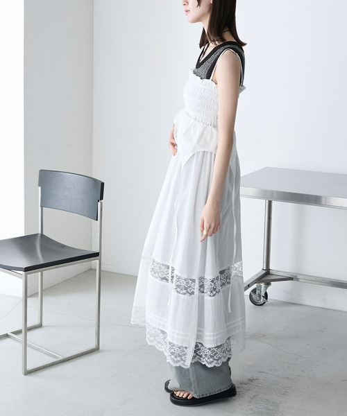 forksy.（フォルクシー）の「【forksy.】レース切り替えリボンキャミワンピース（ワンピース・レディース・オフホワイト/ブラック・FREE）」の4枚目の写真