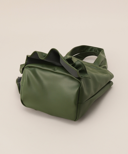 HELOYSE(エロイーズ)の「【HELOYSE/エロイーズ】Mercury PU leather S:トート(ショルダーバッグ・レディース・カーキ/シルバー・FREE)」の6枚目の写真