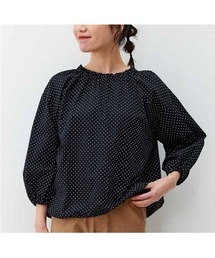 リブ イン コンフォート 前後2-WAYで着まわし抜群 ボックスシルエットのネックギャザートップス