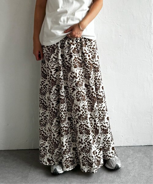 LBC(エルビーシー)の「プリントマーメイドスカート(スカート・レディース・ブラウン/ブラック・M)」の21枚目の写真