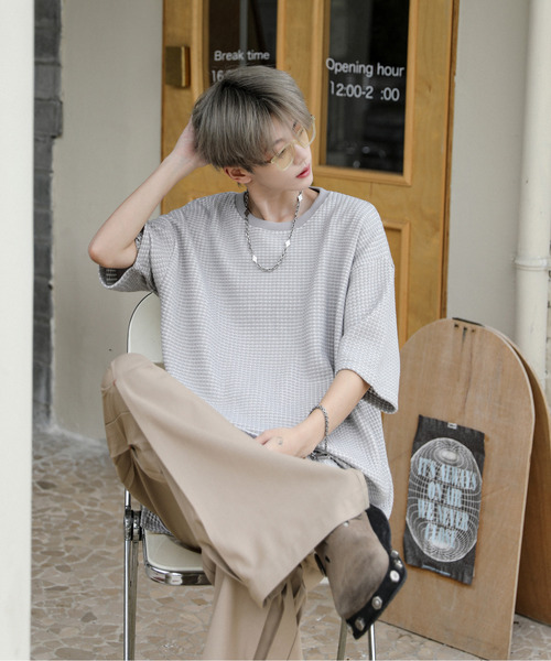 neos(ネオス)の「【neos】ルーズシルエット 配色 ワッフル サイド スリット クルーネック ハーフスリーブ Tシャツ(Tシャツ/カットソー・メンズ・ブラック/ブルー/チャコールグレー/スミクロ/グレー/サックスブルー・LARGE/MEDIUM)」の19枚目の写真