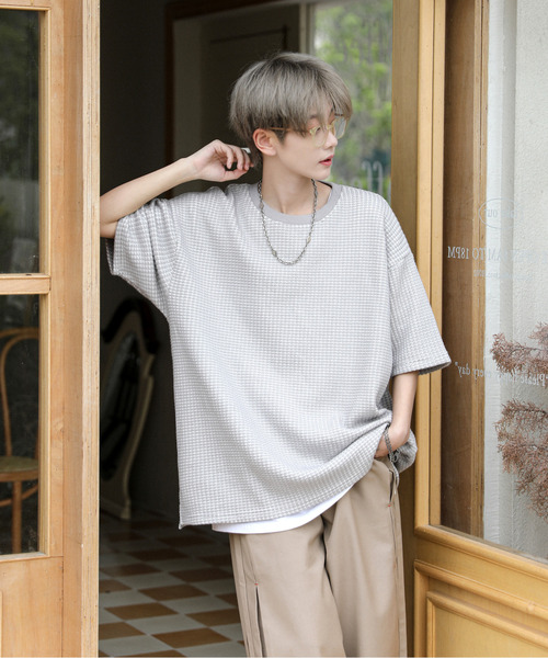neos(ネオス)の「【neos】ルーズシルエット 配色 ワッフル サイド スリット クルーネック ハーフスリーブ Tシャツ(Tシャツ/カットソー・メンズ・ブラック/ブルー/チャコールグレー/スミクロ/グレー/サックスブルー・LARGE/MEDIUM)」の21枚目の写真