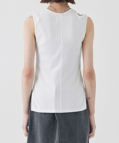 UNITED TOKYO(ユナイテッドトウキョウ)の「beautility カットアウトアシメタンクトップ|ウォッシャブル/夏服(タンクトップ・レディース・ブラック/グレー/ホワイト・FREE)」の9枚目の写真