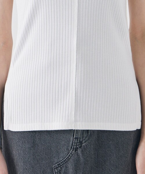 UNITED TOKYO(ユナイテッドトウキョウ)の「beautility カットアウトアシメタンクトップ|ウォッシャブル/夏服(タンクトップ・レディース・ブラック/グレー/ホワイト・FREE)」の5枚目の写真