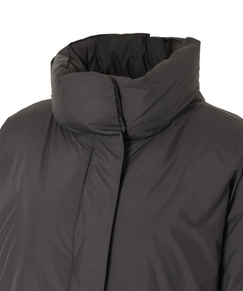 NANGA(ナンガ)の「STAND COLLAR DOWN JACKET W(WOMEN)/スタンドカラー ダウンジャケット (ウィメンズ)(ダウンジャケット/コート・レディース・ブラック/モカ/アイボリー/ピンク/ベージュ・M/L/XL/S)」の18枚目の写真