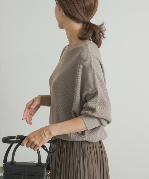 URBAN RESEARCH DOORS(アーバンリサーチドアーズ)の「タックフライスロングスリーブTシャツ(Tシャツ/カットソー・レディース・レッド系その他/ネイビー/ナチュラル/グレー系その他・MEDIUM)」の17枚目の写真