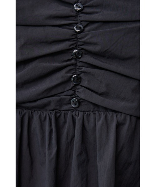 AZUL by moussy（アズールバイマウジー）の「ギャザービスチェレイヤードトップス（タンクトップ・レディース・ブラック/グレー/ベージュ・FREE）」の14枚目の写真