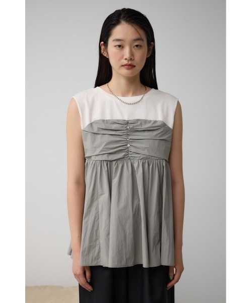 AZUL by moussy（アズールバイマウジー）の「ギャザービスチェレイヤードトップス（タンクトップ・レディース・ブラック/グレー/ベージュ・FREE）」の18枚目の写真