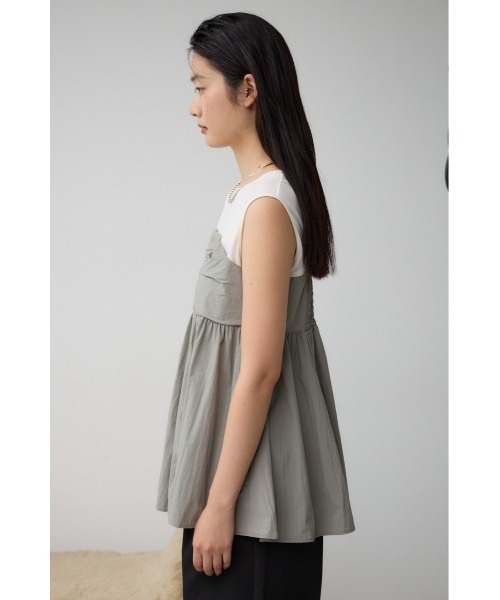 AZUL by moussy（アズールバイマウジー）の「ギャザービスチェレイヤードトップス（タンクトップ・レディース・ブラック/グレー/ベージュ・FREE）」の19枚目の写真
