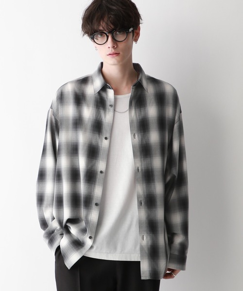 RAGEBLUE(レイジブルー)の「【UNISEX】Ombre check big shirt/オンブレチェック/オーバーサイズシャツ(シャツ/ブラウス・メンズ・ブラック/ホワイト系その他/ブラウン・SMALL/MEDIUM/LARGE)」の14枚目の写真