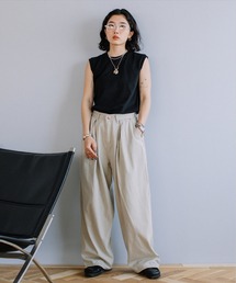 loose chino pants