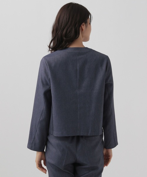 Elura(エルーラ)の「<スタイリスト福田麻琴さんコラボ>大人デニムジャケット/143163(デニムジャケット・レディース・ネイビー・LARGE/MEDIUM)」の13枚目の写真