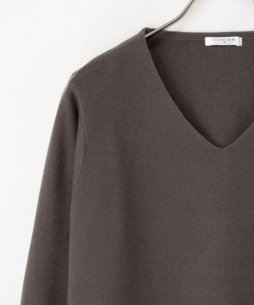 Honeys（ハニーズ）の「ヒアルロン酸Ｖネック（ニット/セーター・レディース・アイボリー/ブラック/ブルー/杢グレー/モカ/ボルドー/ラベンダー/ピンク・S/M/L/LL/3L）」の13枚目の写真