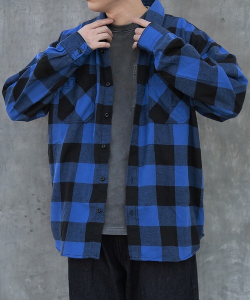 SlashDate(スラッシュデイト)の「オーバーサイズ ブロックチェック フランネルシャツ(シャツ/ブラウス・メンズ・レッド/グリーン/ブルー・M/L/XL)」の2枚目の写真