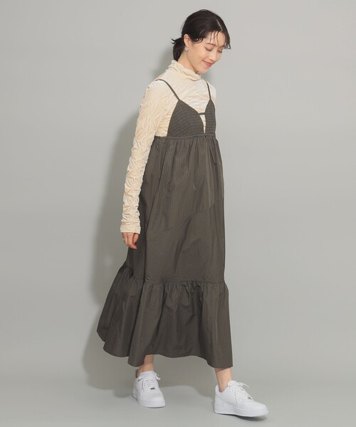 Ray BEAMS(レイビームス)の「ベロア シャーリング ハイネック トップス(Tシャツ/カットソー・レディース・ホワイト系その他6/グリーン系その他2・ONE SIZE)」の11枚目の写真