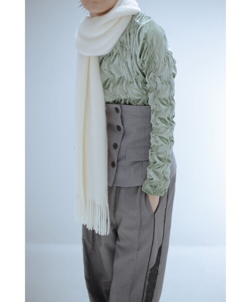 Ray BEAMS(レイビームス)の「ベロア シャーリング ハイネック トップス(Tシャツ/カットソー・レディース・ホワイト系その他6/グリーン系その他2・ONE SIZE)」の14枚目の写真