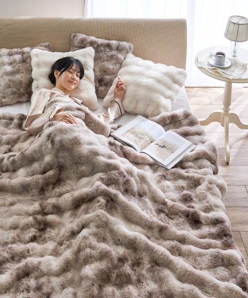 ヴィンテージ　ぽこぽこハートのアフガン　ブランケット ヴィンテージ ぽこぽこハートのアフガン ブランケット ✨アフガン編み