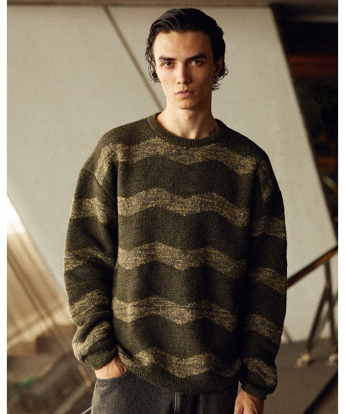 セール】ZIG ZAG JACQUARD BORDER CREW NECK KNIT SW（ニット/セーター