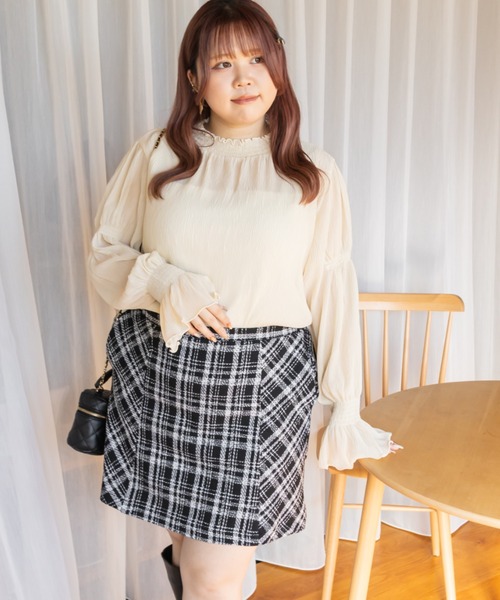 CLETTE(クレット)の「シアーシャーリングブラウス(シャツ/ブラウス・レディース・モカ/アイボリー/ブラック/ブルー・LL/3L/4L)」の7枚目の写真