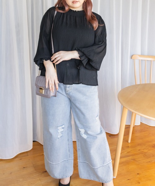 CLETTE(クレット)の「シアーシャーリングブラウス(シャツ/ブラウス・レディース・モカ/アイボリー/ブラック/ブルー・LL/3L/4L)」の13枚目の写真