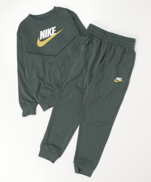 NIKE(ナイキ)の「ナイキ NIKE ナイキ YTH NSW POLY ハイブリッド クルー トラックスーツ(ジャージ・キッズ・ダークグリーン・130cm/140cm/150cm/160cm)」の1枚目の写真