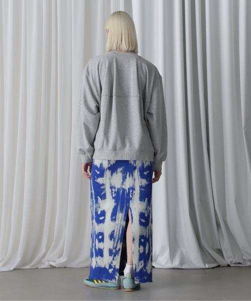 OKIRAKU(オキラク)の「(OKIRAKU×ROSEBUD)パネル グラフィック スウェット(スウェット・レディース・ブラック/グレー・FREE)」の12枚目の写真