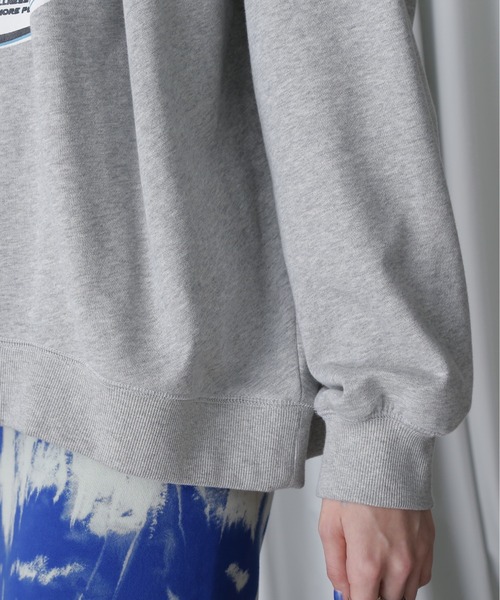 OKIRAKU(オキラク)の「(OKIRAKU×ROSEBUD)パネル グラフィック スウェット(スウェット・レディース・ブラック/グレー・FREE)」の18枚目の写真