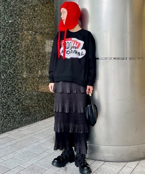 OKIRAKU(オキラク)の「(OKIRAKU×ROSEBUD)パネル グラフィック スウェット(スウェット・レディース・ブラック/グレー・FREE)」の22枚目の写真
