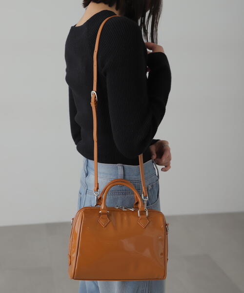 FREE'S MART(フリーズマート)の「◆エナメルミニボストン(ショルダーバッグ・レディース・ベージュ/ブラック・フリ-)」の12枚目の写真