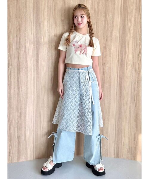 CALNAMUR(カルナムール)の「ピグレットリボンビジューTシャツ(Tシャツ/カットソー・レディース・ピンク/オフホワイト/イエロー・FREE)」の5枚目の写真