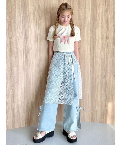 CALNAMUR(カルナムール)の「ピグレットリボンビジューTシャツ(Tシャツ/カットソー・レディース・ピンク/オフホワイト/イエロー・FREE)」の7枚目の写真